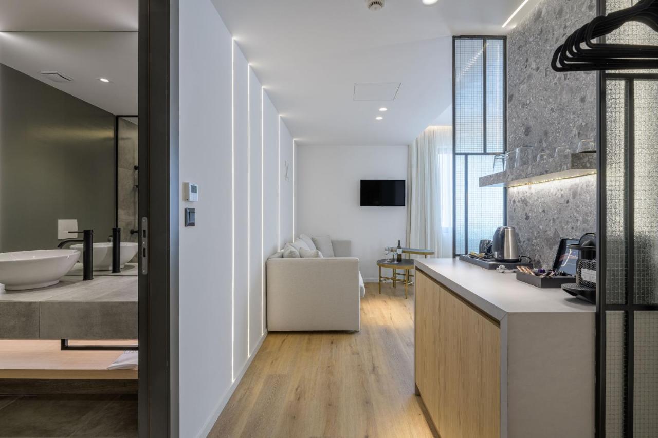 Acropolis Magenta Luxury Suites Афіни Екстер'єр фото